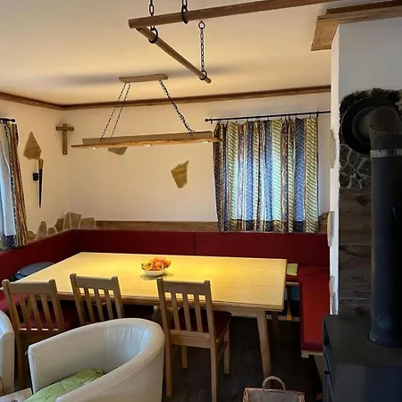 Erlakogelhuette Am Feuerkogel Hébergement de vacances *